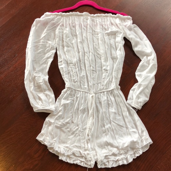 John Galt Pants - White off shoulder romper